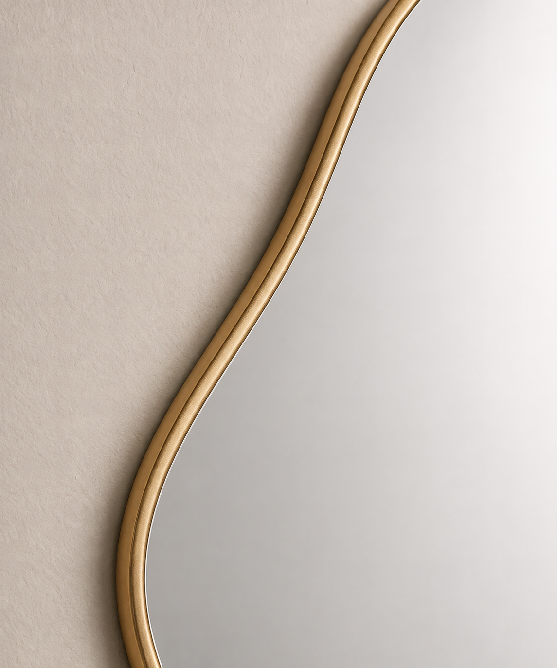 Miroir Irrégulier Doré 50×40 cm Zoom