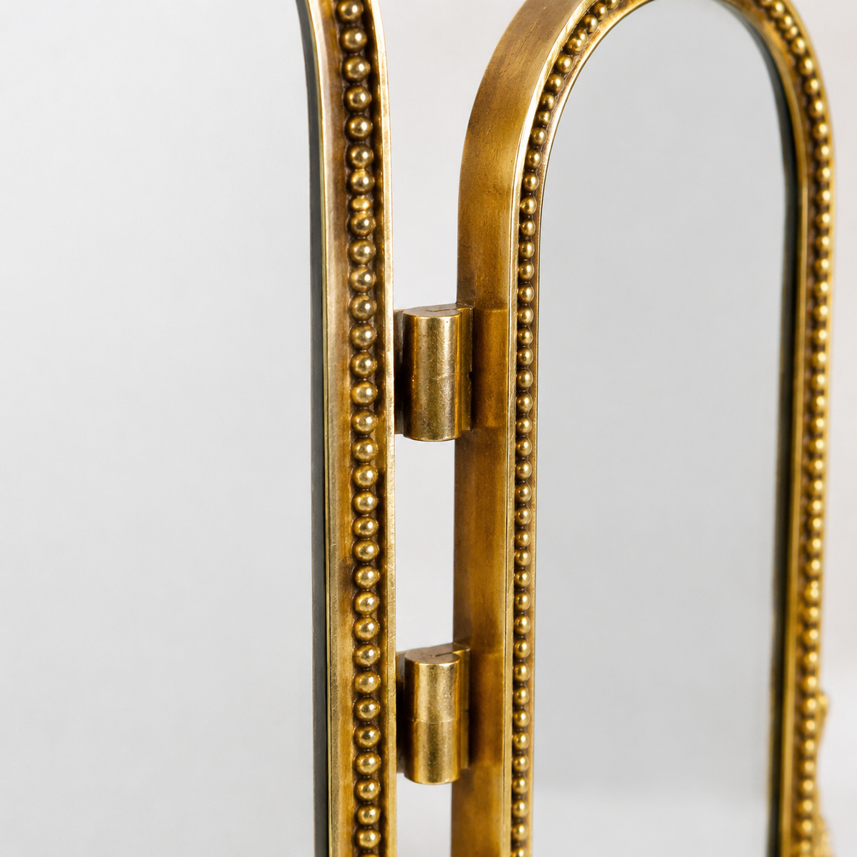 Miroir Vintage Triptyque Doré Zoom Panneau